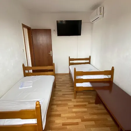 Mit Balkon Und Meerblick By Interhome Trogir